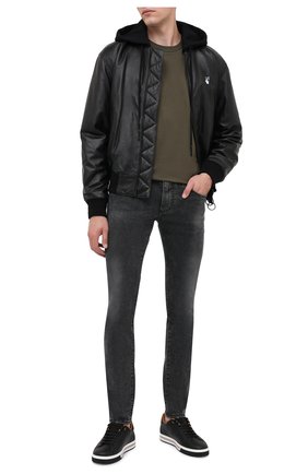 Мужская хлопковая футболка DOLCE & GABBANA хаки цвета по цене 36300 руб., арт. G8KJ9T/FU7EQ | Фото 2 Мужская хлопковая футболка DOLCE & GABBANA хаки цвета, арт. G8KJ9T/FU7EQ | Фото 2 (Мужское Кросс-КТ: Футболка-одежда; Принт: Без принта; Длина (для топов): Стандартные; Материал внешний: Хлопок; Рукава: Короткие; Стили: Кэжуэл)
