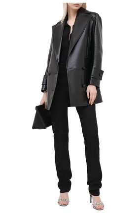 Женские босоножки valentino garavani rockstud flair VALENTINO серебряного цвета по цене 63450 руб., арт. UW2S0AE1/XHY | Фото 2 Женские босоножки valentino garavani rockstud flair VALENTINO серебряного цвета, арт. UW2S0AE1/XHY | Фото 2