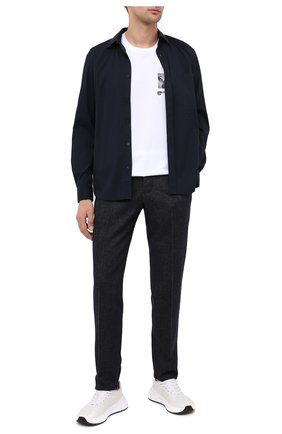 Мужская хлопковая рубашка BURBERRY темно-синего цвета по цене 30700 руб., арт. 8029074 | Фото 2 Мужская хлопковая рубашка BURBERRY темно-синего цвета, арт. 8029074 | Фото 2