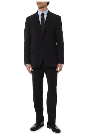 Мужская хлопковая сорочка DOLCE & GABBANA голубого цвета по цене 36300 руб., арт. G5EJ0T/FUEEE | Фото 2 Мужская хлопковая сорочка DOLCE & GABBANA голубого цвета, арт. G5EJ0T/FUEEE | Фото 2 (Рукава: Длинные; Длина (для топов): Стандартные; Материал внешний: Хлопок; Случай: Формальный; Стили: Классический; Воротник: Кент; Принт: Без принта, Однотонные; Мужское Кросс-КТ: Сорочка-одежда; Манжеты: На пуговицах)