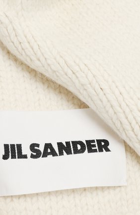 Мужские шерстяной шарф JIL SANDER кремвого цвета по цене 52050 руб., арт. JSPR751165-WRY21188 | Фото 2 Мужские шерстяной шарф JIL SANDER кремвого цвета, арт. JSPR751165-WRY21188 | Фото 2