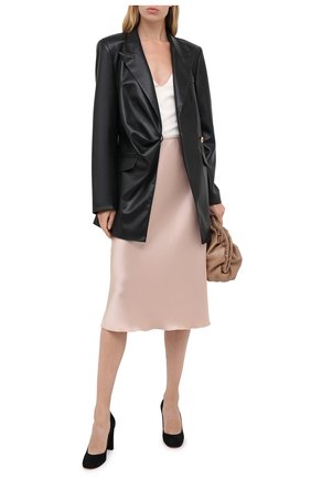 Женская замшевые туфли SANTONI черного цвета по цене 41300 руб., арт. WDLE58931HA2NMGDN01 | Фото 2 Женская замшевые туфли SANTONI черного цвета, арт. WDLE58931HA2NMGDN01 | Фото 2