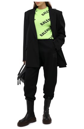 Женский шерстяной свитер BALENCIAGA зеленого цвета по цене 86050 руб., арт. 621019/T1567 | Фото 2 Женский шерстяной свитер BALENCIAGA зеленого цвета, арт. 621019/T1567 | Фото 2