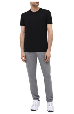 Мужские хлопковая футболка DOLCE & GABBANA черного цвета по цене 16850 руб., арт. M8E21J/FUEB0 | Фото 2 Мужские хлопковая футболка DOLCE & GABBANA черного цвета, арт. M8E21J/FUEB0 | Фото 2
