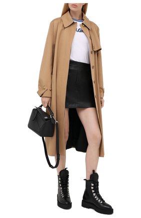 Женская хлопковая футболка DOLCE & GABBANA белого цвета по цене 38100 руб., арт. F8M68T/G7XDY | Фото 2 Женская хлопковая футболка DOLCE & GABBANA белого цвета, арт. F8M68T/G7XDY | Фото 2