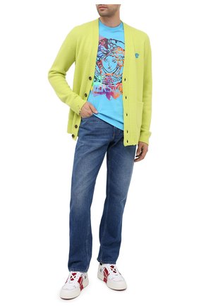 Мужская хлопковая футболка VERSACE синего цвета по цене 38500 руб., арт. A87383/A228806 | Фото 2 Мужская хлопковая футболка VERSACE синего цвета, арт. A87383/A228806 | Фото 2