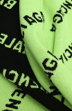 Мужской шерстяной шарф BALENCIAGA зеленого цвета по цене 43500 руб., арт. 621020/T1567 | Фото 2 Мужской шерстяной шарф BALENCIAGA зеленого цвета, арт. 621020/T1567 | Фото 2