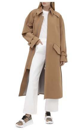 Женские текстильные кроссовки BURBERRY бежевого цвета по цене 43000 руб., арт. 8020281 | Фото 2 Женские текстильные кроссовки BURBERRY бежевого цвета, арт. 8020281 | Фото 2