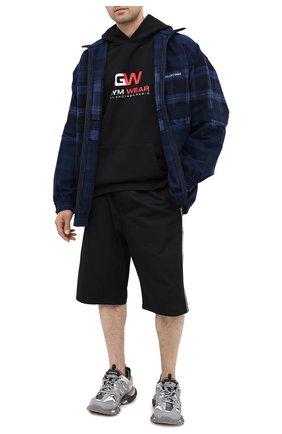 Мужские хлопковые шорты BALENCIAGA черного цвета по цене 45300 руб., арт. 626579/TIM39 | Фото 2 Мужские хлопковые шорты BALENCIAGA черного цвета, арт. 626579/TIM39 | Фото 2