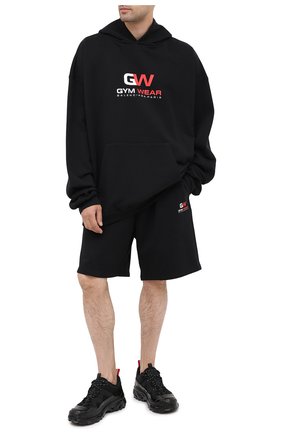 Мужские хлопковые шорты BALENCIAGA черного цвета по цене 41950 руб., арт. 626312/TIVD4 | Фото 2 Мужские хлопковые шорты BALENCIAGA черного цвета, арт. 626312/TIVD4 | Фото 2