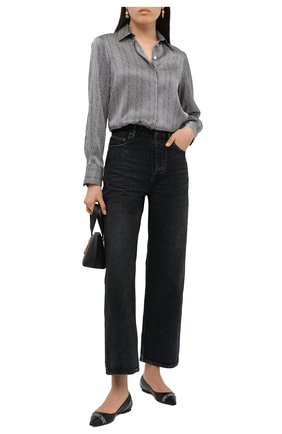 Женские кожаные балетки VERSACE черного цвета по цене 39250 руб., арт. DST486C/D5VTR | Фото 2 Женские кожаные балетки VERSACE черного цвета, арт. DST486C/D5VTR | Фото 2