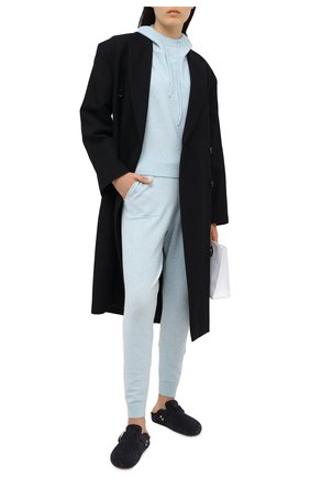 Женские джоггеры ALLUDE голубого цвета по цене 27450 руб., арт. 205/65023 | Фото 2 Женские джоггеры ALLUDE голубого цвета, арт. 205/65023 | Фото 2