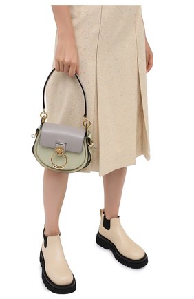 Женская сумка tess small CHLOÉ серого цвета по цене 136500 руб., арт. CHC20AS153D04 | Фото 2 Женская сумка tess small CHLOÉ серого цвета, арт. CHC20AS153D04 | Фото 2