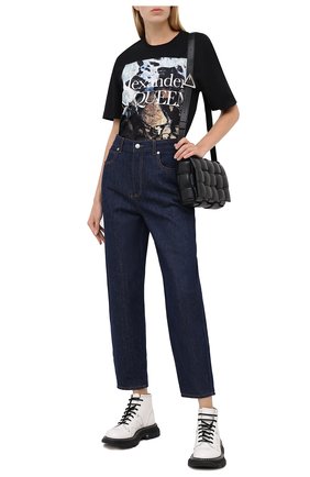 Женские джинсы ALEXANDER MCQUEEN синего цвета по цене 42500 руб., арт. 632772/QMAA4 | Фото 2 Женские джинсы ALEXANDER MCQUEEN синего цвета, арт. 632772/QMAA4 | Фото 2