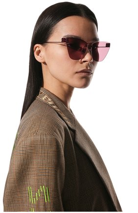 Женские солнцезащитные очки BALENCIAGA фиолетового цвета, арт. 628252/T0005 | Фото 2 (Тип очков: С/з; Оптика Гендер: оптика-женское; Очки форма: Бабочка)