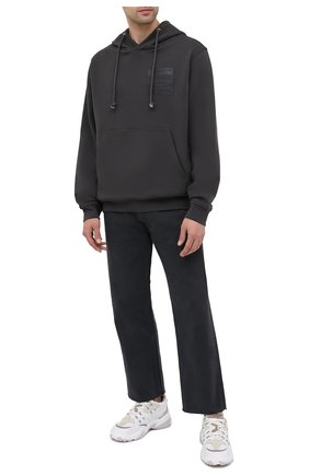 Мужские джинсы MAISON MARGIELA темно-серого цвета по цене 43100 руб., арт. S50LA0163/S30642 | Фото 2 Мужские джинсы MAISON MARGIELA темно-серого цвета, арт. S50LA0163/S30642 | Фото 2