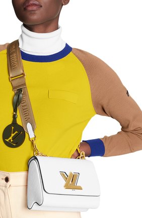 Женская сумка twist pm LOUIS VUITTON белого цвета по цене 277000 руб., арт. M56628 | Фото 2 Женская сумка twist pm LOUIS VUITTON белого цвета, арт. M56628 | Фото 2