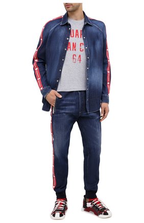Мужская джинсовая рубашка DSQUARED2 синего цвета по цене 59150 руб., арт. S74DM0411/S30341 | Фото 2 Мужская джинсовая рубашка DSQUARED2 синего цвета, арт. S74DM0411/S30341 | Фото 2