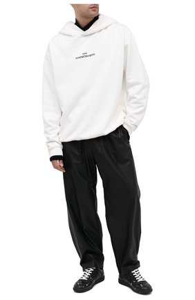 Мужские кожаные кеды replica MAISON MARGIELA черного цвета по цене 35850 руб., арт. S57WS0354/P3169 | Фото 2 Мужские кожаные кеды replica MAISON MARGIELA черного цвета, арт. S57WS0354/P3169 | Фото 2