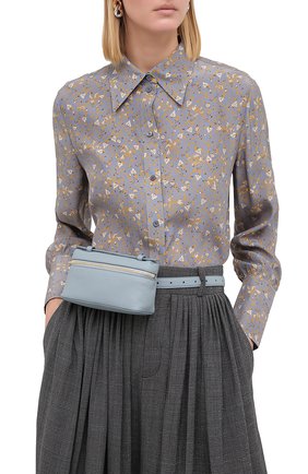 Женская поясная сумка extra pocket l16 LORO PIANA голубого цвета по цене 115000 руб., арт. FAI8396 | Фото 2 Женская поясная сумка extra pocket l16 LORO PIANA голубого цвета, арт. FAI8396 | Фото 2