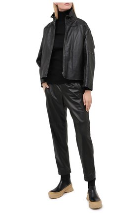 Женские кожаные брюки BRUNELLO CUCINELLI черного цвета по цене 268500 руб., арт. M0TANP7414 | Фото 2 Женские кожаные брюки BRUNELLO CUCINELLI черного цвета, арт. M0TANP7414 | Фото 2
