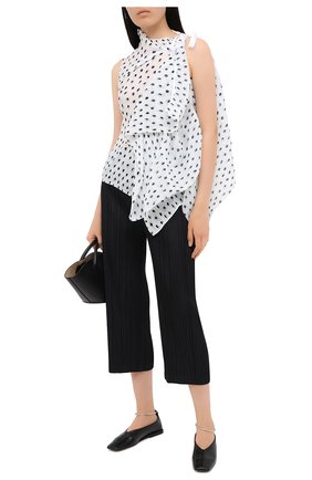 Женский топ ROLAND MOURET белого цвета по цене 65750 руб., арт. PW20/S0941/F0461 | Фото 2 Женский топ ROLAND MOURET белого цвета, арт. PW20/S0941/F0461 | Фото 2