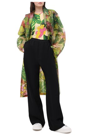 Женская футболка из вискозы DRIES VAN NOTEN зеленого цвета по цене 16100 руб., арт. 202-31110-1615 | Фото 2 Женская футболка из вискозы DRIES VAN NOTEN зеленого цвета, арт. 202-31110-1615 | Фото 2