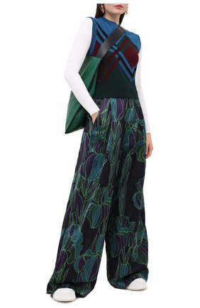 Женский жилет из кашемира и шерсти DRIES VAN NOTEN синего цвета по цене 39200 руб., арт. 202-31244-1716 | Фото 2 Женский жилет из кашемира и шерсти DRIES VAN NOTEN синего цвета, арт. 202-31244-1716 | Фото 2
