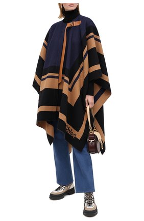 Женская шерстяное пончо CHLOÉ темно-синего цвета по цене 192000 руб., арт. CHC20AMA84170 | Фото 2 Женская шерстяное пончо CHLOÉ темно-синего цвета, арт. CHC20AMA84170 | Фото 2