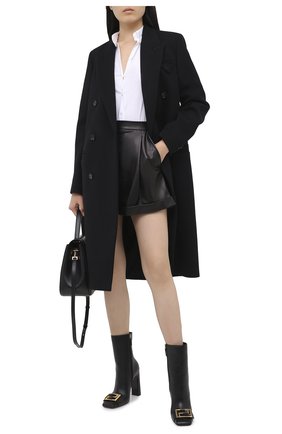 Женские кожаные ботильоны VERSACE черного цвета по цене 79200 руб., арт. DST434P/DVT2P | Фото 2 Женские кожаные ботильоны VERSACE черного цвета, арт. DST434P/DVT2P | Фото 2