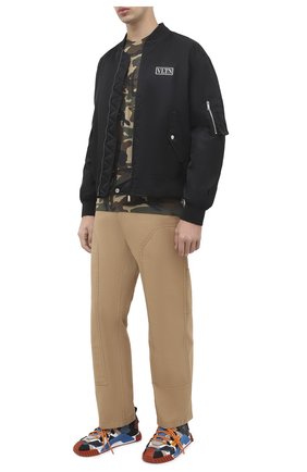 Мужская футболка из вискозы DSQUARED2 разноцветного цвета по цене 21550 руб., арт. S79GC0009/S23723 | Фото 2 Мужская футболка из вискозы DSQUARED2 разноцветного цвета, арт. S79GC0009/S23723 | Фото 2