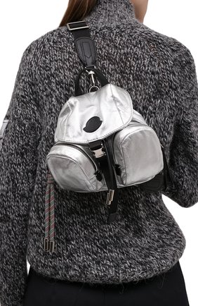 Женский рюкзак dauphine mini MONCLER серебряного цвета, арт. F2-09B-5L702-00-02SJG | Фото 2 (Размер: mini; Ремень/цепочка: На ремешке; Материал: Натуральная кожа)