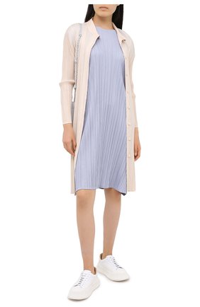 Женское платье ISSEY MIYAKE голубого цвета по цене 49250 руб., арт. PP08-JH504 | Фото 2 Женское платье ISSEY MIYAKE голубого цвета, арт. PP08-JH504 | Фото 2