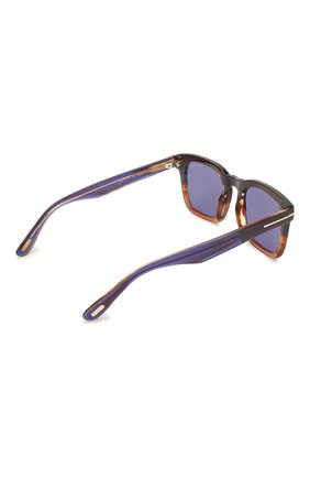 Женские солнцезащитные очки TOM FORD сиреневого цвета по цене 23050 руб., арт. TF751 55V | Фото 4 Женские солнцезащитные очки TOM FORD сиреневого цвета, арт. TF751 55V | Фото 4
