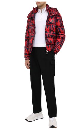 Мужская пуховая куртка frioland MONCLER красного цвета по цене 163500 руб., арт. F2-091-1A598-00-54AN4 | Фото 2 Мужская пуховая куртка frioland MONCLER красного цвета, арт. F2-091-1A598-00-54AN4 | Фото 2