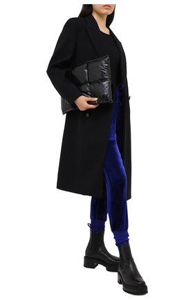 Женские джоггеры из вискозы TOM FORD синего цвета по цене 155000 руб., арт. PAJ057-FAX699 | Фото 2 Женские джоггеры из вискозы TOM FORD синего цвета, арт. PAJ057-FAX699 | Фото 2