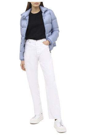 Женский пуховик MONCLER голубого цвета по цене 66700 руб., арт. F2-093-1A202-00-C0229 | Фото 2 Женский пуховик MONCLER голубого цвета, арт. F2-093-1A202-00-C0229 | Фото 2