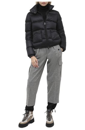 Женский пуховик MONCLER черного цвета по цене 66700 руб., арт. F2-093-1A202-00-C0229 | Фото 2 Женский пуховик MONCLER черного цвета, арт. F2-093-1A202-00-C0229 | Фото 2