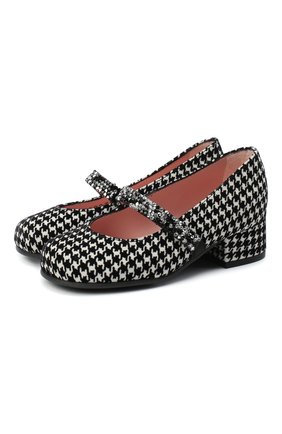 Детские замшевые туфли PRETTY BALLERINAS черно-белого цвета по цене 16350 руб., арт. 48.788/LIBRARY | Фото 1 Детские замшевые туфли PRETTY BALLERINAS черно-белого цвета, арт. 48.788/LIBRARY | Фото 1 (Материал внутренний: Натуральная кожа; Материал внешний: Кожа; Девочки-школьная форма: Классическая обувь; Региональные ограничения белый список (Axapta Mercury): RU; Длина стельки: 20, 17,3, 19,3, 20,7, 15,9, 21,4, 18,6; высота каблука: 2,5; толщина подошвы: 0,3; ширина носка стельки: 7)
