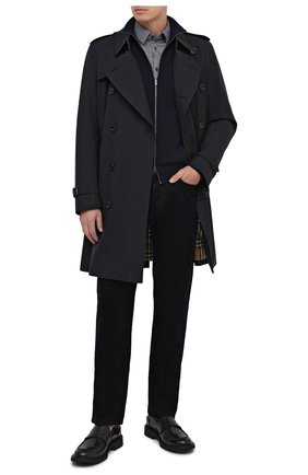 Мужская хлопковая рубашка GIORGIO ARMANI темно-синего цвета по цене 66950 руб., арт. 8WGCCZ97/JZ699 | Фото 2 Мужская хлопковая рубашка GIORGIO ARMANI темно-синего цвета, арт. 8WGCCZ97/JZ699 | Фото 2 (Длина (для топов): Стандартные; Рукава: Длинные; Материал внешний: Хлопок; Случай: Повседневный; Стили: Кэжуэл; Воротник: Кент; Принт: С принтом; Манжеты: На пуговицах; Мужское Кросс-КТ: Рубашка-одежда)