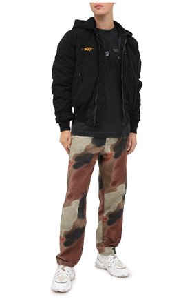 Мужская хлопковая футболка OFF-WHITE черного цвета по цене 37600 руб., арт. 0MAA027F20FAB0011001 | Фото 2 Мужская хлопковая футболка OFF-WHITE черного цвета, арт. 0MAA027F20FAB0011001 | Фото 2