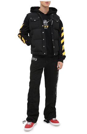 Мужской хлопковое худи OFF-WHITE черного цвета по цене 49950 руб., арт. 0MBB037F20FLE0091018 | Фото 2 Мужской хлопковое худи OFF-WHITE черного цвета, арт. 0MBB037F20FLE0091018 | Фото 2 (Рукава: Длинные; Материал внешний: Хлопок; Длина (для топов): Стандартные; Мужское Кросс-КТ: Худи-одежда)