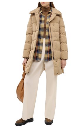 Женский пуховик WOOLRICH бежевого цвета по цене 54400 руб., арт. CFWW0U0294FR/UT0573 | Фото 2 Женский пуховик WOOLRICH бежевого цвета, арт. CFWW0U0294FR/UT0573 | Фото 2