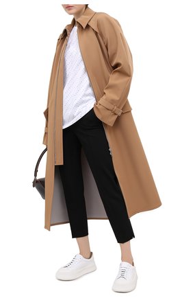 Женская хлопковая футболка VICTORIA, VICTORIA BECKHAM белого цвета по цене 12550 руб., арт. 2320JTS001763A | Фото 2 Женская хлопковая футболка VICTORIA, VICTORIA BECKHAM белого цвета, арт. 2320JTS001763A | Фото 2