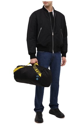 Мужская текстильная спортивная сумка OFF-WHITE черного цвета по цене 59950 руб., арт. 0MNA108E20FAB0011000 | Фото 2 Мужская текстильная спортивная сумка OFF-WHITE черного цвета, арт. 0MNA108E20FAB0011000 | Фото 2