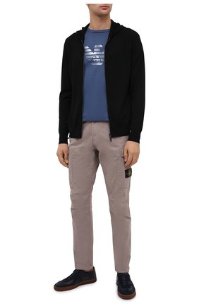 Мужская хлопковая футболка EMPORIO ARMANI синего цвета по цене 7575 руб., арт. 6H1TR7/1JSHZ | Фото 2 Мужская хлопковая футболка EMPORIO ARMANI синего цвета, арт. 6H1TR7/1JSHZ | Фото 2