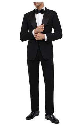 Мужской шерстяной смокинг TOM FORD черного цвета по цене 343000 руб., арт. Q22R12/21RP48 | Фото 1 Мужской шерстяной смокинг TOM FORD черного цвета, арт. Q22R12/21RP48 | Фото 1