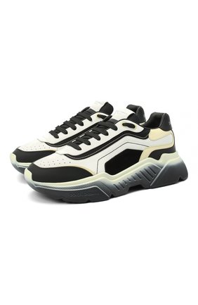 Мужские комбинированные кроссовки daymaster DOLCE & GABBANA черно-белого цвета по цене 72150 руб., арт. CS1805/AW180 | Фото 1 Мужские комбинированные кроссовки daymaster DOLCE & GABBANA черно-белого цвета, арт. CS1805/AW180 | Фото 1 (Подошва: Массивная; Материал внутренний: Натуральная кожа; Стили: Гранж; Материал внешний: Кожа; Материал утеплителя: Без утеплителя; Длина стельки: 29, 24,5, 25,3, 25,5, 26,1, 26,3, 26,9, 27,1, 27,7, 27,9, 28,5, 28,7, 29,3, 30,1, 30,9; ширина носка стельки: 9,5; толщина подошвы: 5,5)