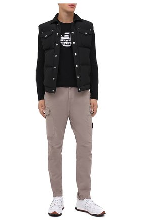 Мужская хлопковый лонгслив EMPORIO ARMANI черного цвета по цене 8420 руб., арт. 8N1T64/1JNQZ | Фото 2 Мужская хлопковый лонгслив EMPORIO ARMANI черного цвета, арт. 8N1T64/1JNQZ | Фото 2