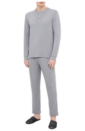 Мужская пижама ERMENEGILDO ZEGNA серого цвета по цене 35450 руб., арт. N6H031040 | Фото 1 Мужская пижама ERMENEGILDO ZEGNA серого цвета, арт. N6H031040 | Фото 1